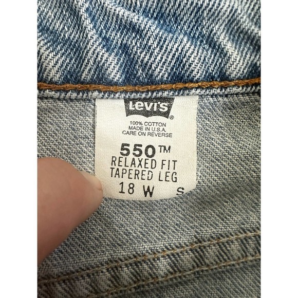 Vintage 505 levis light wash relaxed fit tapered leg - Picture 6 of 13